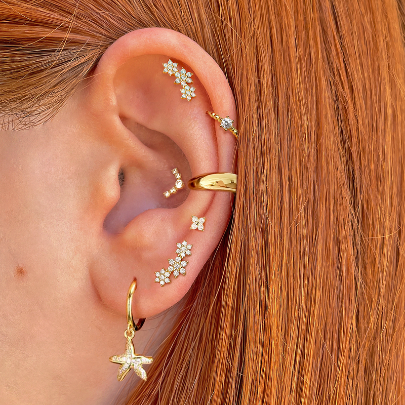 Axelia Gold Earrings