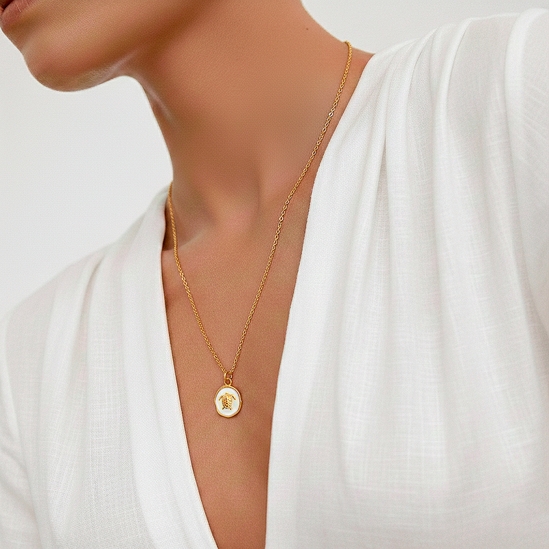 Collana tartaruga marina bianca Oro