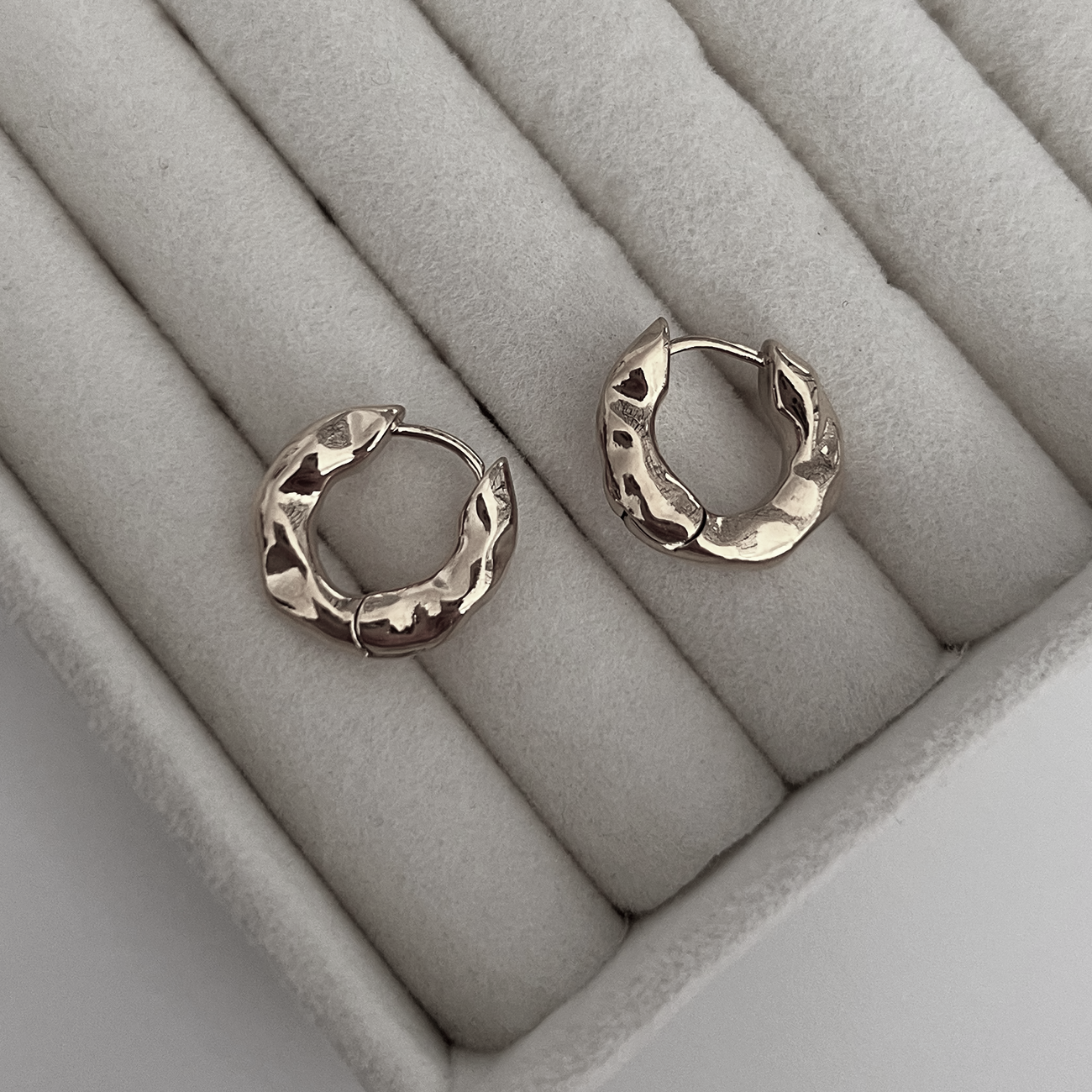 Aros Kora Plata