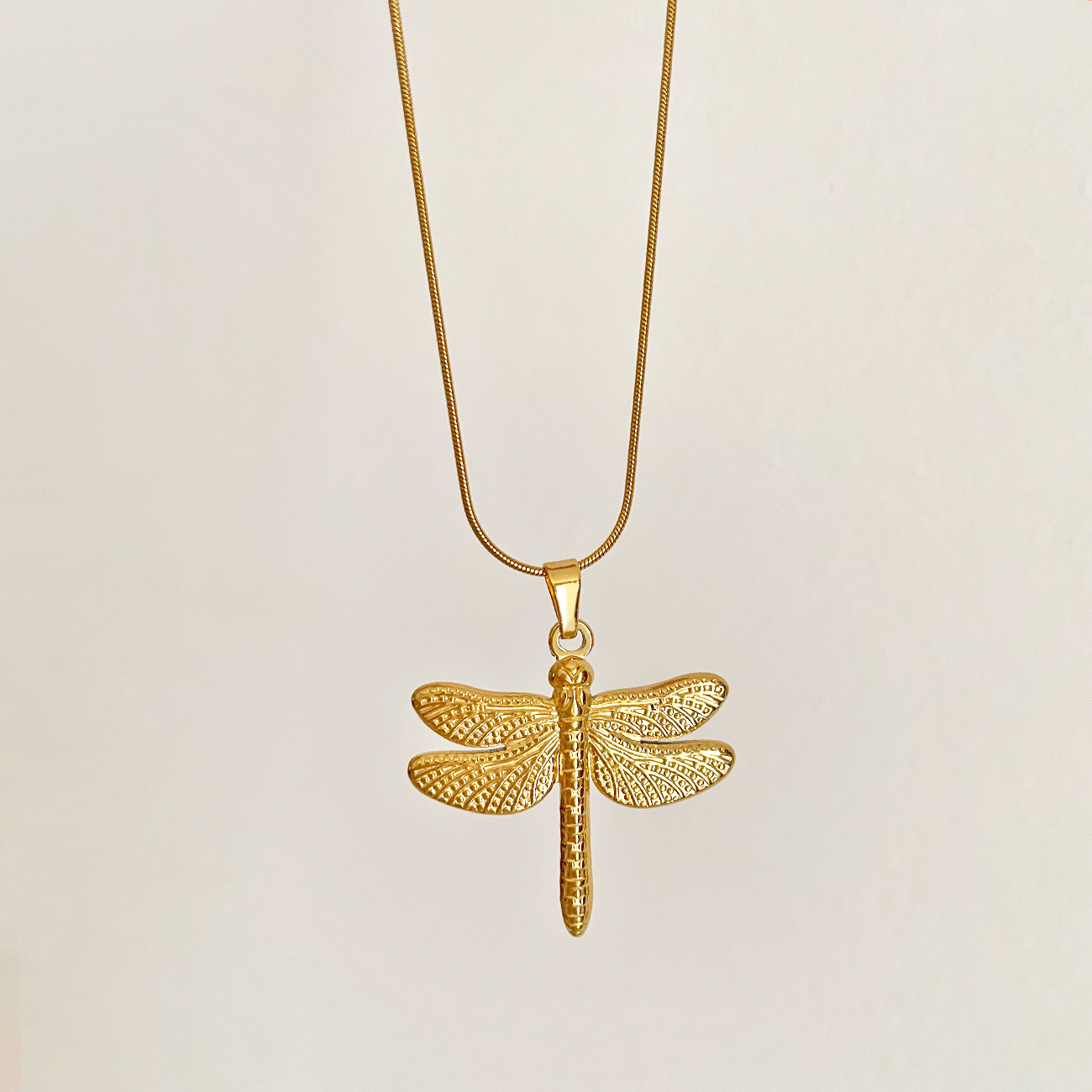Collar Libélula Oro