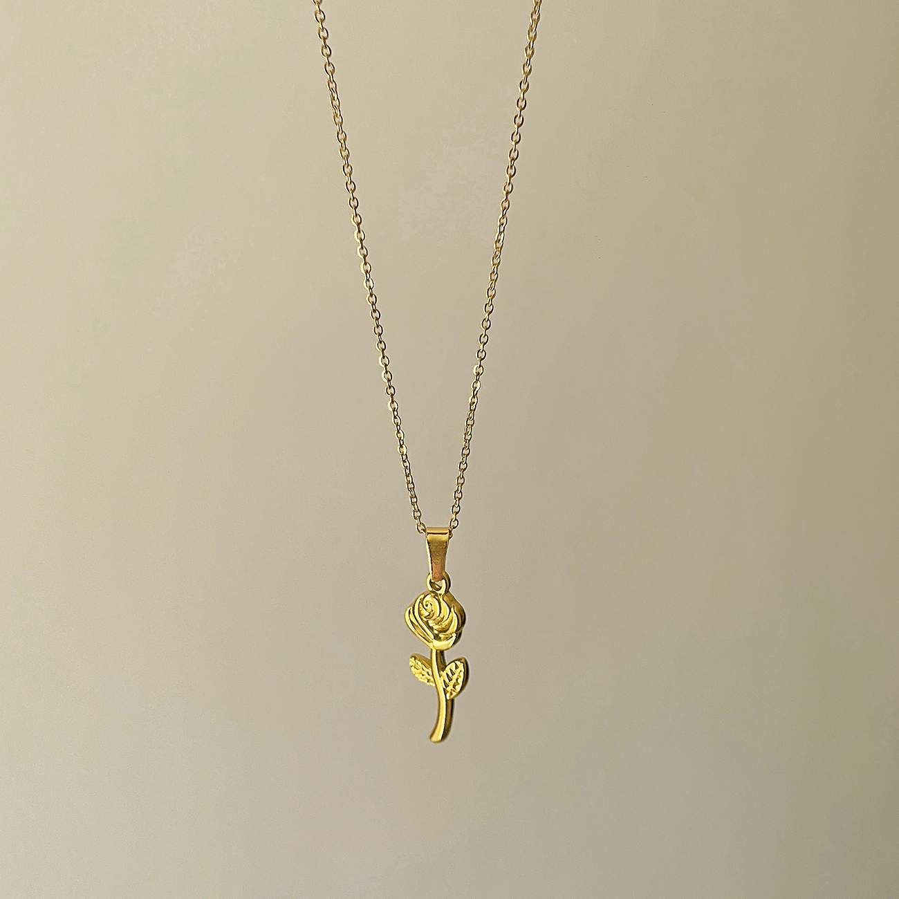 Collar Rose Oro