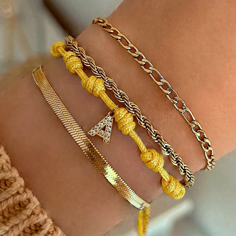 Pulsera 7 Nudos Amarilla Inicial Brillante