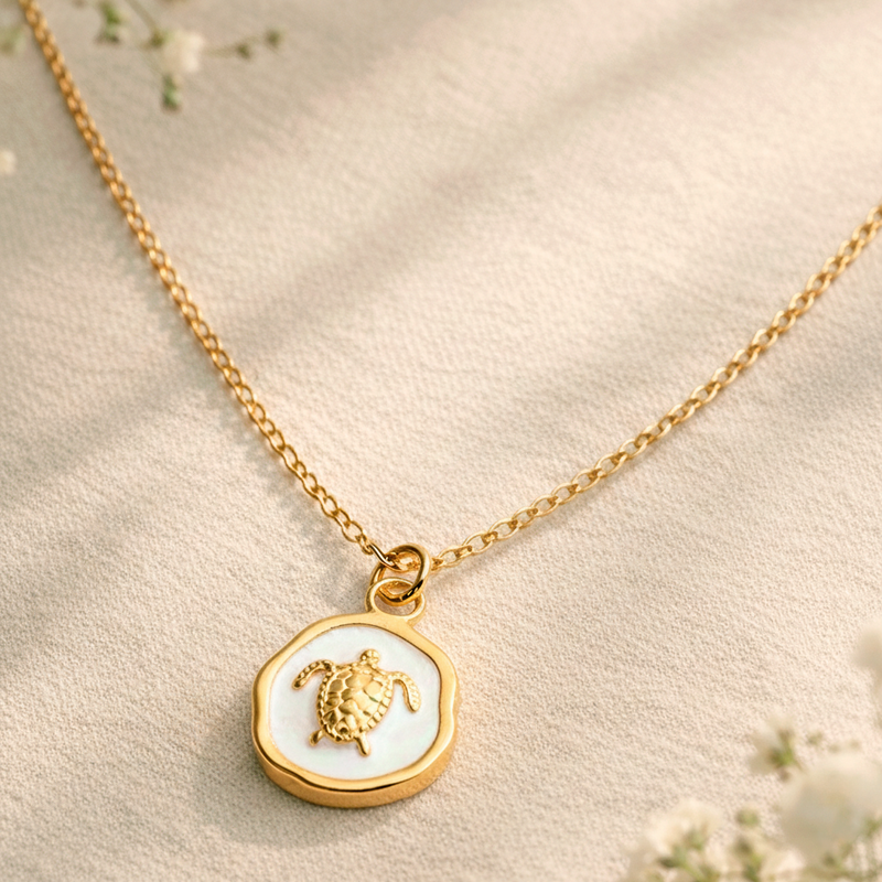 Collana tartaruga marina bianca Oro