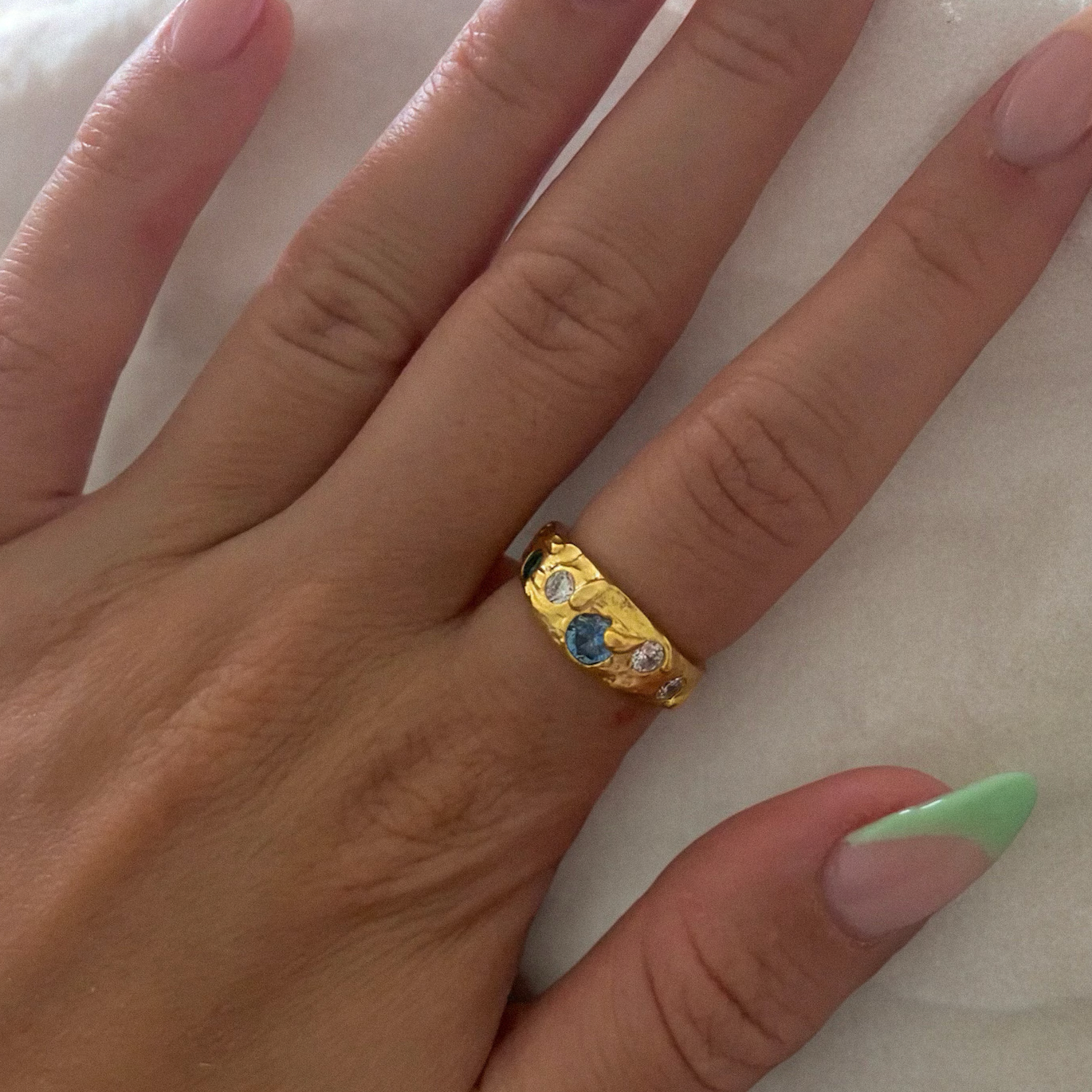 Anello Veyra Blu Oro