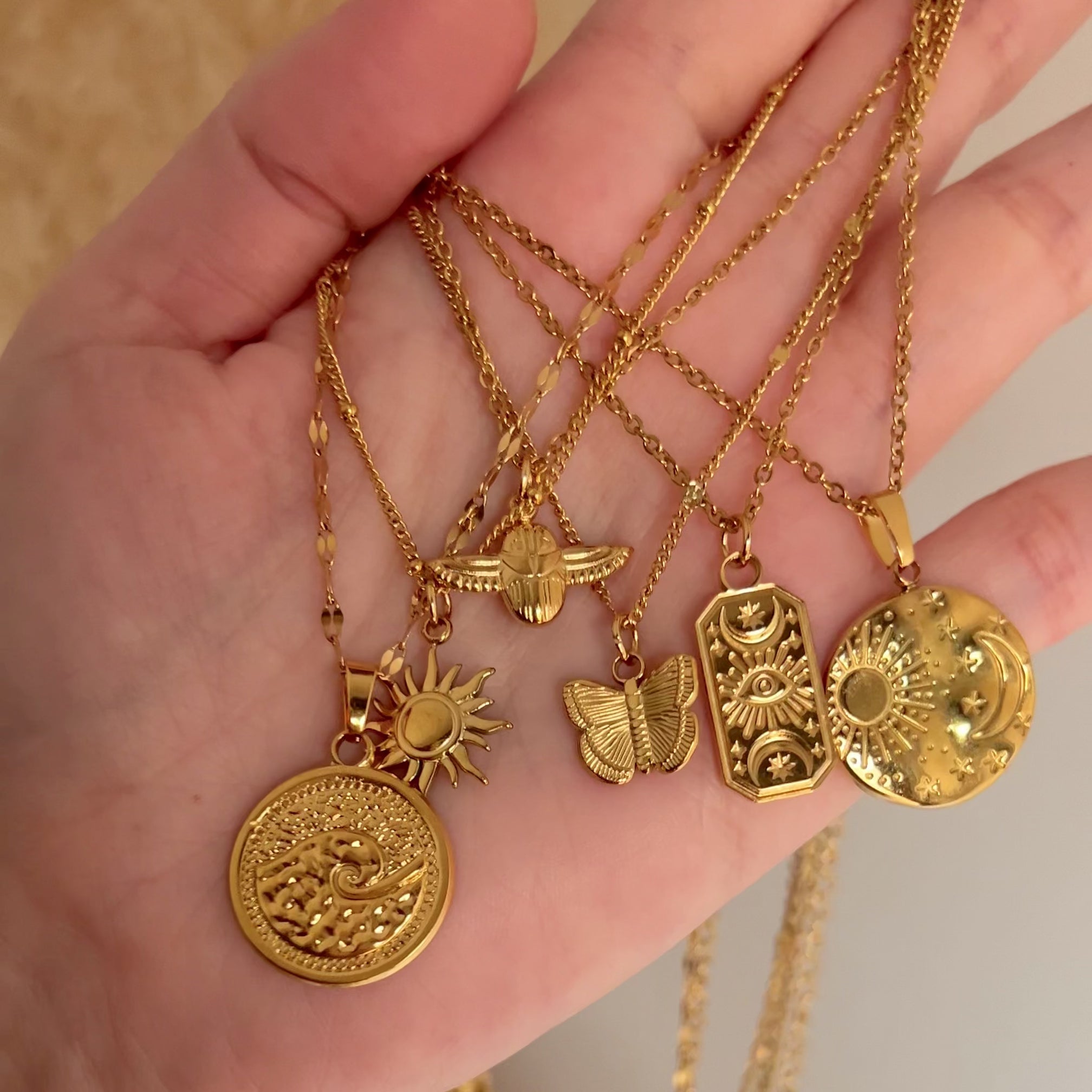 Collar Isana Oro