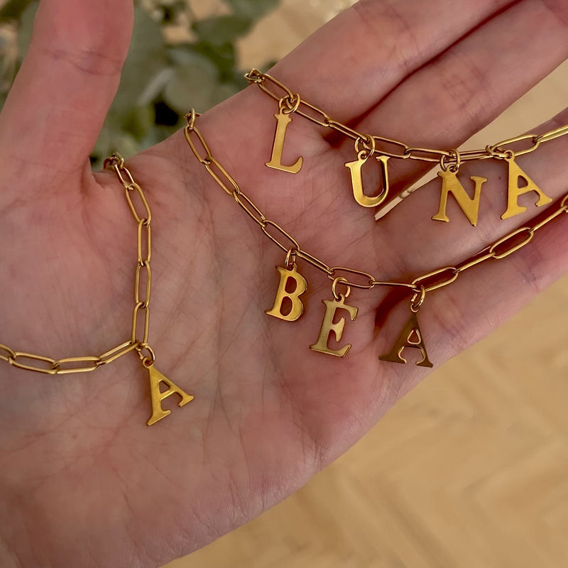 Pulsera Eslabones Letras Personalizadas Oro