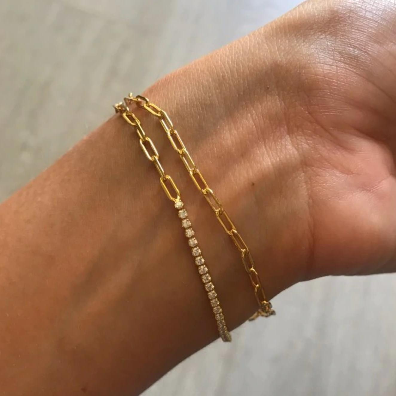 White Luxury Gold Bracelet 