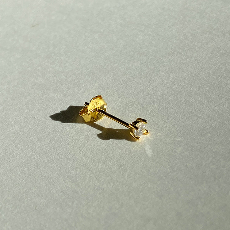 Orecchino brillante color oro